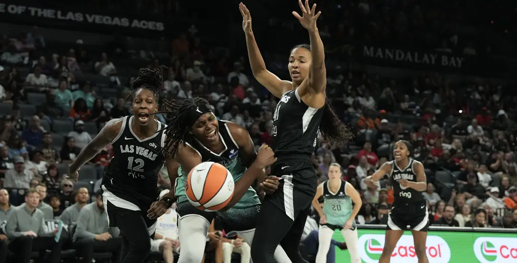 Dallas-WinS-at-Las-Vegas-Aces