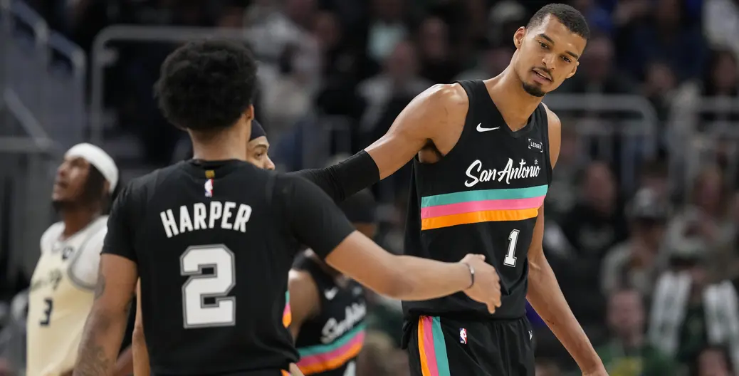 Spurs-at-Warriors_